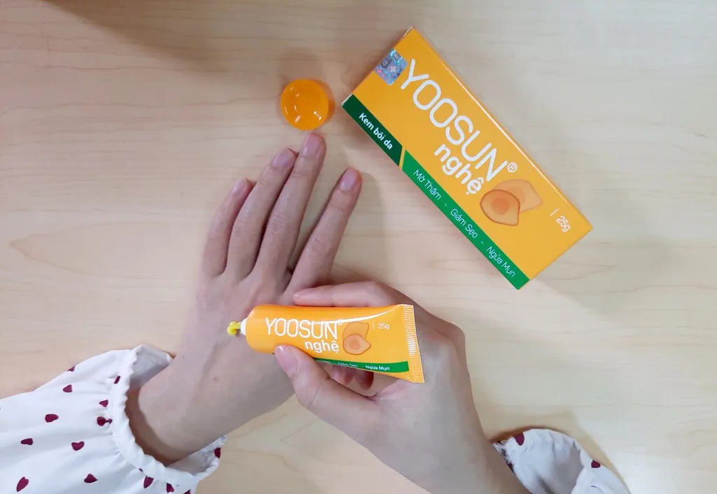 5 sản phẩm chiết xuất nghệ "made in Vietnam" giá rẻ bèo và chất lượng cực mê- Ảnh 5. 5 sản phẩm chiết xuất nghệ "made in Vietnam" giá rẻ bèo và chất lượng cực mê- Ảnh 5.