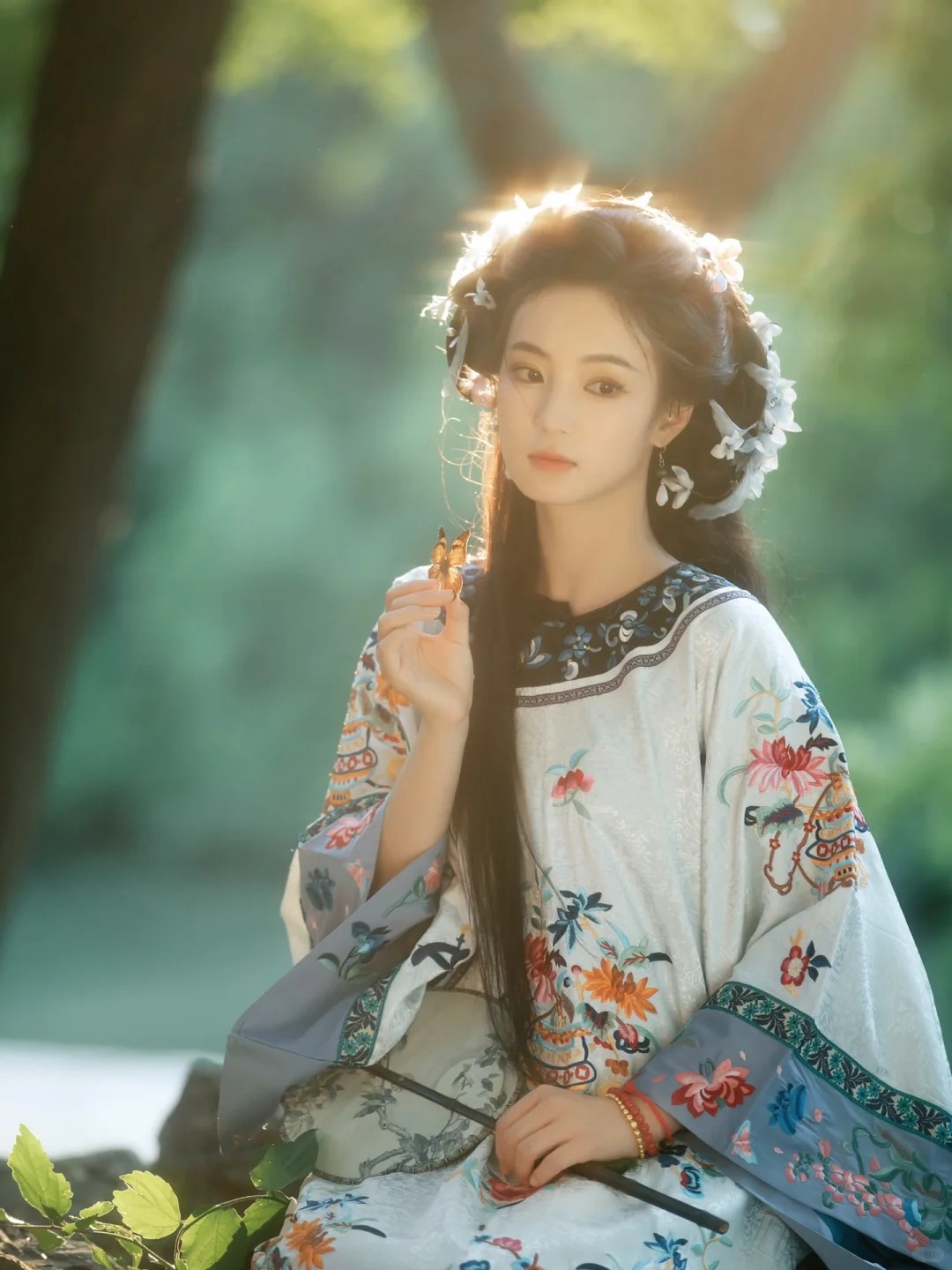 Nửa cuối tháng 12, Thần Tài bắt tay Nguyệt Lão, độ trì cho 3 con giáp tiền bạc hanh thông, tình duyên viên mãn- Ảnh 2. Nửa cuối tháng 12, Thần Tài bắt tay Nguyệt Lão, độ trì cho 3 con giáp tiền bạc hanh thông, tình duyên viên mãn- Ảnh 2.