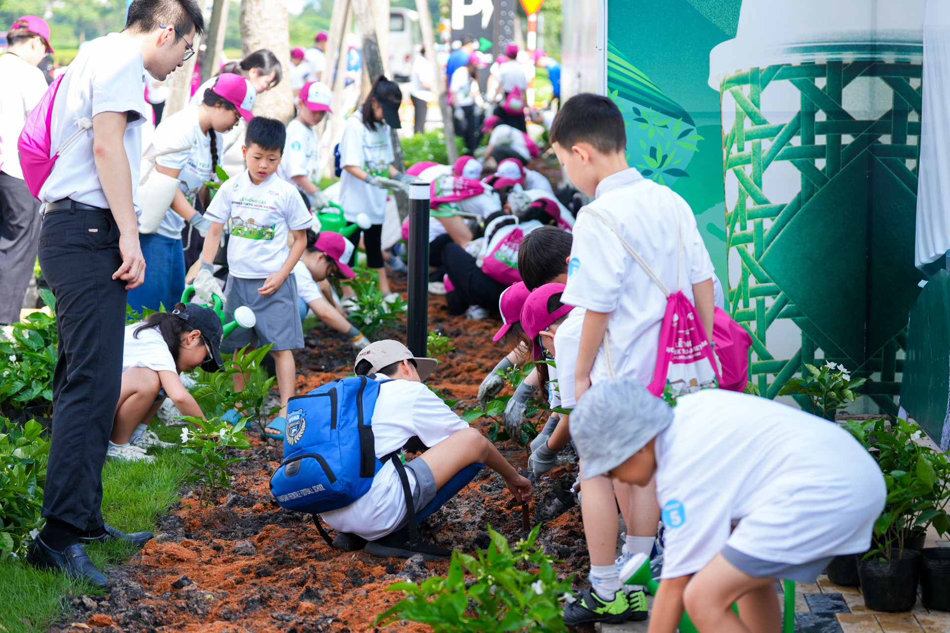 AEON Việt Nam 3 năm liền vào Top 3 Doanh nghiệp bền vững ngành Thương mại - Dịch vụ- Ảnh 3.