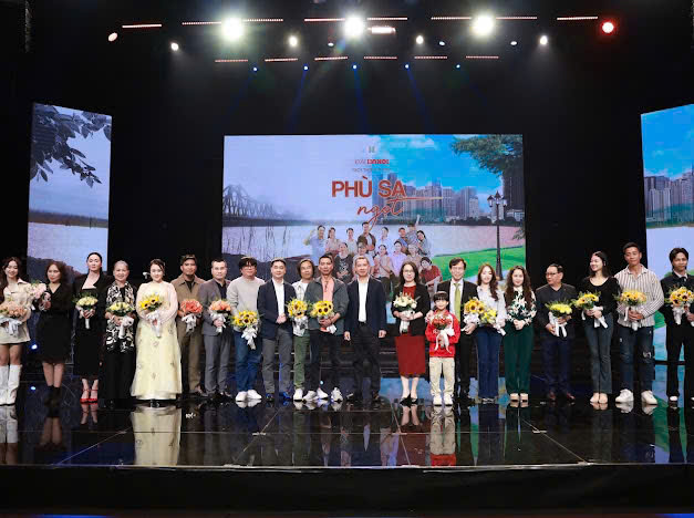 “Phù sa ngọt' tác phẩm truyền hình mới của Đài Phát thanh và Truyền hình Hà Nội trong chuỗi dự án phim được thực hiện năm 2025- Ảnh 6. “Phù sa ngọt' tác phẩm truyền hình mới của Đài Phát thanh và Truyền hình Hà Nội trong chuỗi dự án phim được thực hiện năm 2025- Ảnh 6.