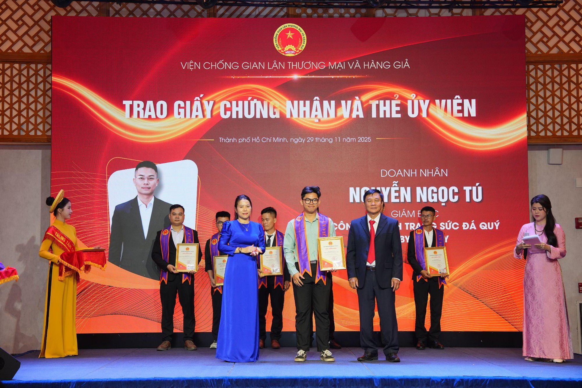 Đ&aacute; qu&yacute; Ruby tại IRuby Luxury - Biểu tượng của sự sang trọng v&agrave; uy t&iacute;n- Ảnh 3.