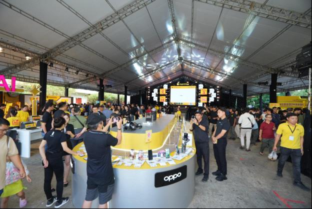 Đại tiệc AI của Thế Giới Di Động: Khi giới trẻ TP. HCM học c&aacute;ch biến c&ocirc;ng nghệ th&agrave;nh trợ thủ- Ảnh 2.