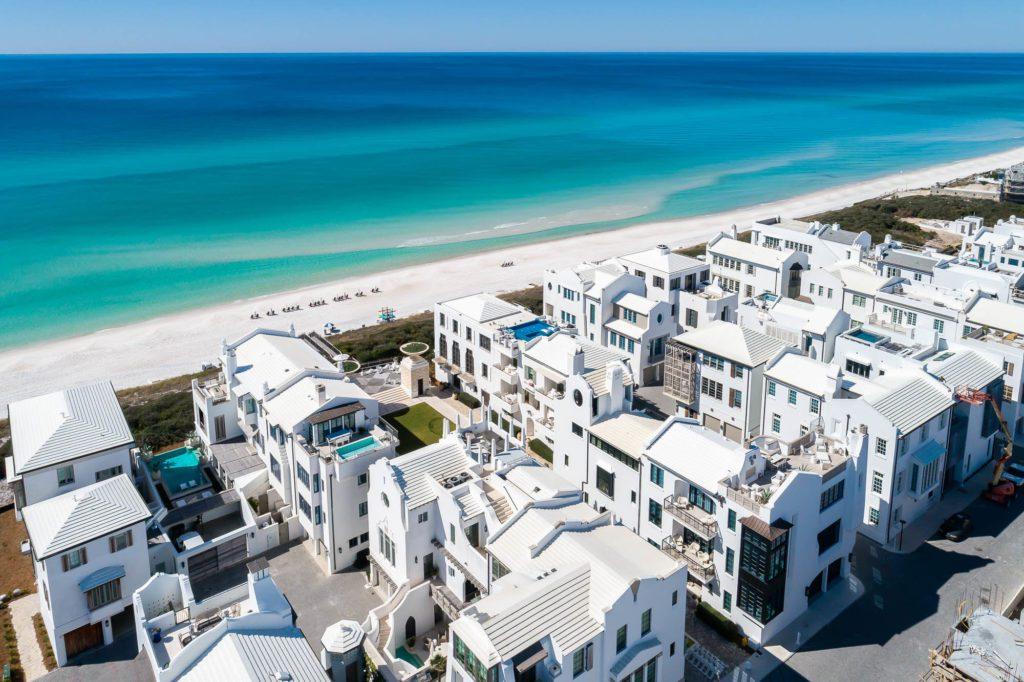 V&igrave; sao bất động sản ven biển kh&ocirc;ng ngừng tăng nhiệt?- Ảnh 1.