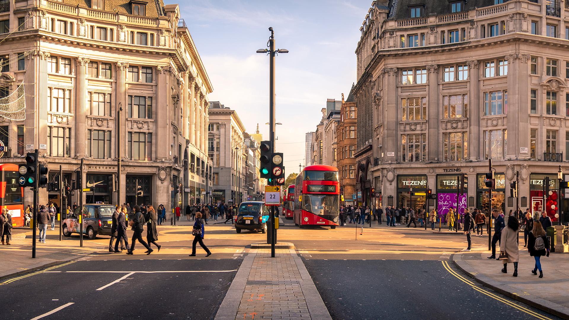 Art-Deco: Từ di sản kiến trúc đến bản sắc của Essensia Broadway- Ảnh 1.