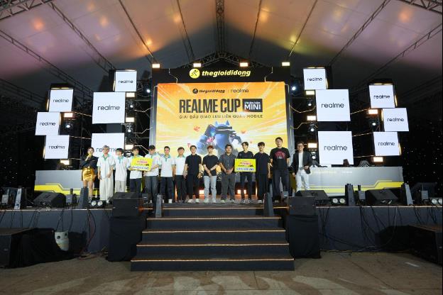 Đại tiệc AI của Thế Giới Di Động: Khi giới trẻ TP. HCM học c&aacute;ch biến c&ocirc;ng nghệ th&agrave;nh trợ thủ- Ảnh 4.