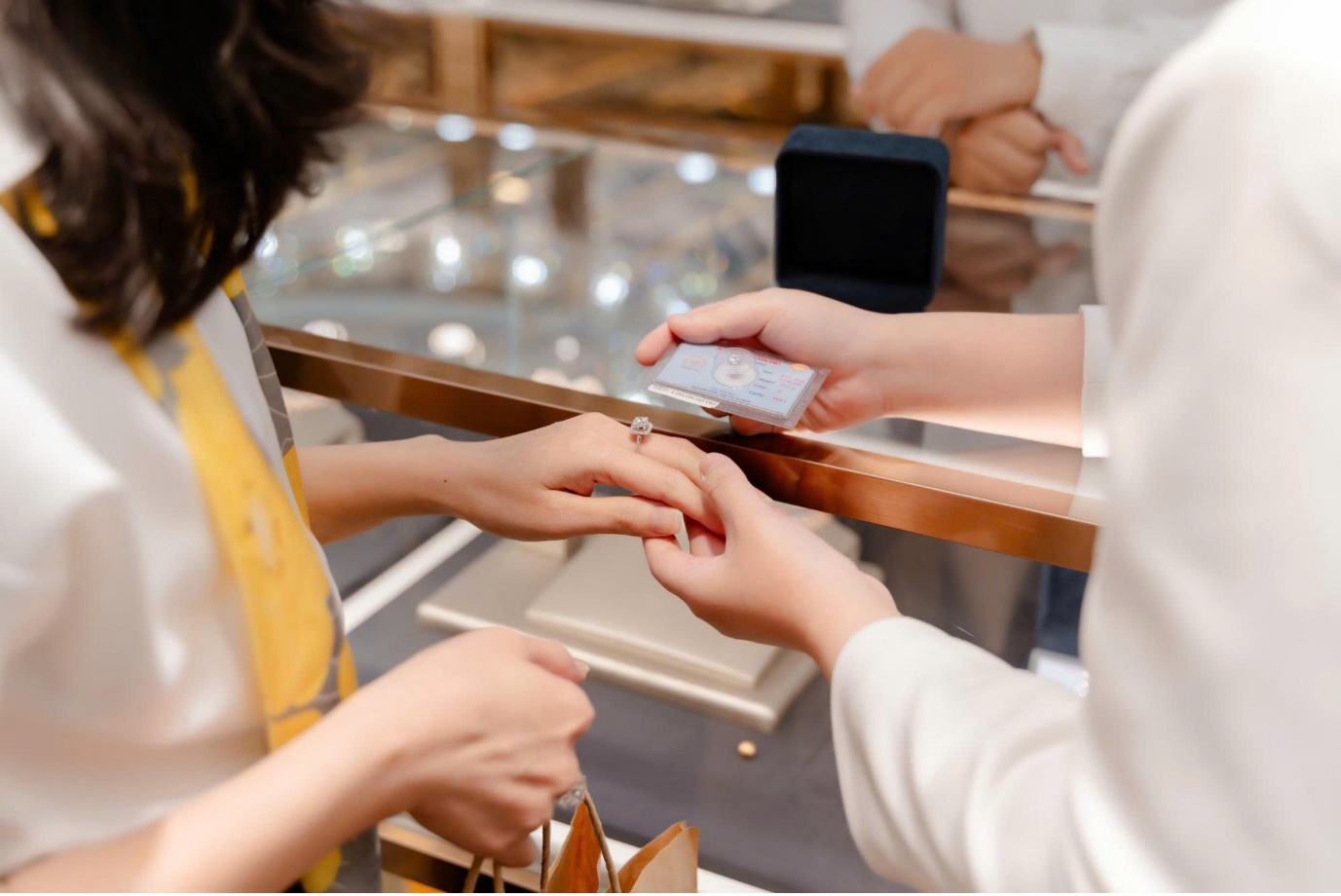 DOJI sắp tổ chức triển l&atilde;m trang sức &ldquo;Shining Show&rdquo; tại Hải Ph&ograve;ng- Ảnh 3.