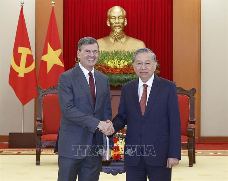 Tổng B&iacute; thư T&ocirc; L&acirc;m tiếp Gi&aacute;m đốc Học viện Tổng thống Li&ecirc;n bang Nga- Ảnh 1.