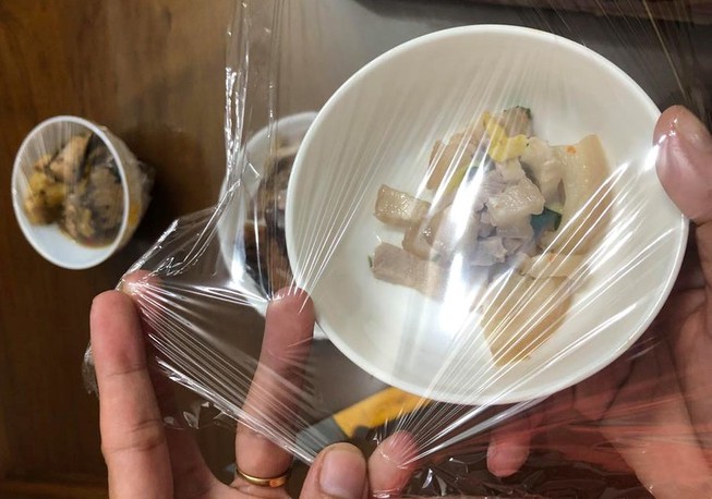 Nhà bếp hóa ra là kho chứa hạt vi nhựa xâm nhập máu, gây ung thư: Nhà nào cũng có vài món "độc hại"- Ảnh 4. Nhà bếp hóa ra là kho chứa hạt vi nhựa xâm nhập máu, gây ung thư: Nhà nào cũng có vài món "độc hại"- Ảnh 4.
