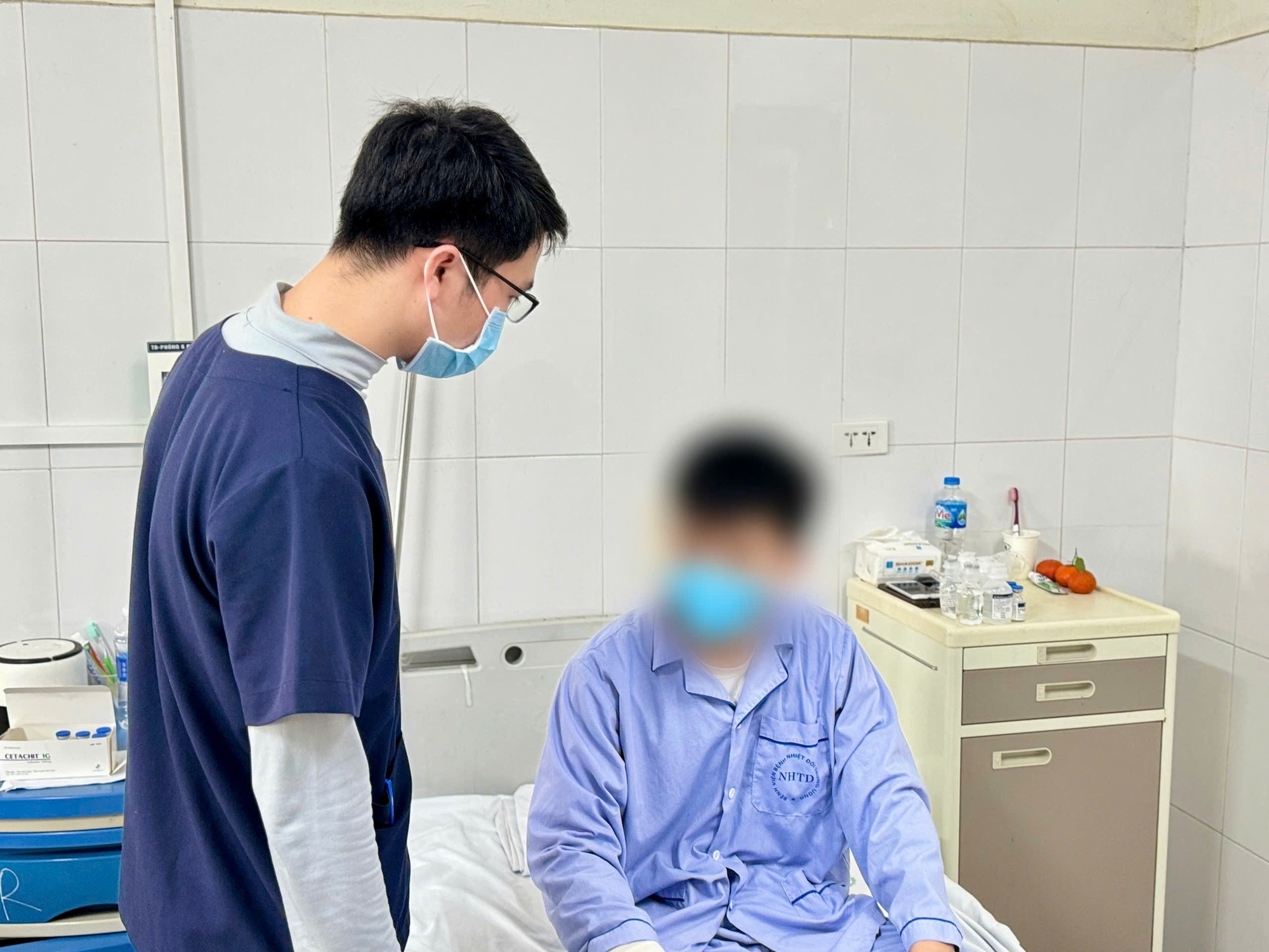 Chàng trai Hà Nội 20 tuổi có gan chi chít áp xe: 'Thủ phạm' rất có thể là món ăn nhiều người thích- Ảnh 1. Chàng trai Hà Nội 20 tuổi có truc tiep bong da vtv6 chít áp xe: 'Thủ phạm' rất có thể là món ăn nhiều người thích- Ảnh 1.