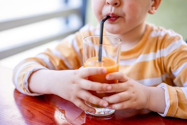 CẢNH TỈNH: 530.000 trẻ em dậy thì sớm, nguyên nhân không phải sữa đậu nành và thịt gà công nghiệp mà là ba yếu tố QUEN THUỘC này- Ảnh 5.