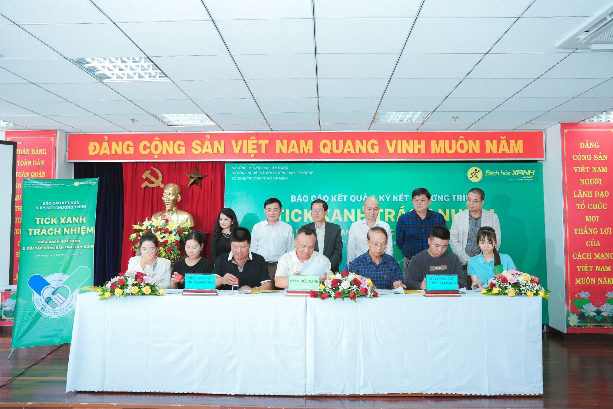 Bách Hóa Xanh và 100% nhà cung cấp rau củ quả tham gia Tick Xanh Trách Nhiệm, mang đến thực phẩm an toàn- Ảnh 3. Bách Hóa Xanh và 100% nhà cung cấp rau củ quả tham gia Tick Xanh Trách Nhiệm, mang đến thực phẩm an toàn- Ảnh 3.
