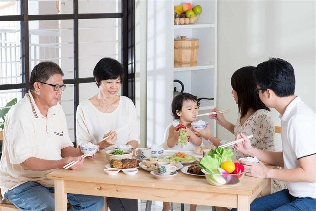 Bố chồng chia thừa kế nhưng lại ép tôi ký giấy khước từ tài sản, tôi đưa ra 2 thứ khiến nhà họ tái mặt, run rẩy- Ảnh 1. Bố chồng chia thừa kế nhưng lại ép tôi ký giấy khước từ tài sản, tôi đưa ra 2 thứ khiến nhà họ tái mặt, run rẩy- Ảnh 1.
