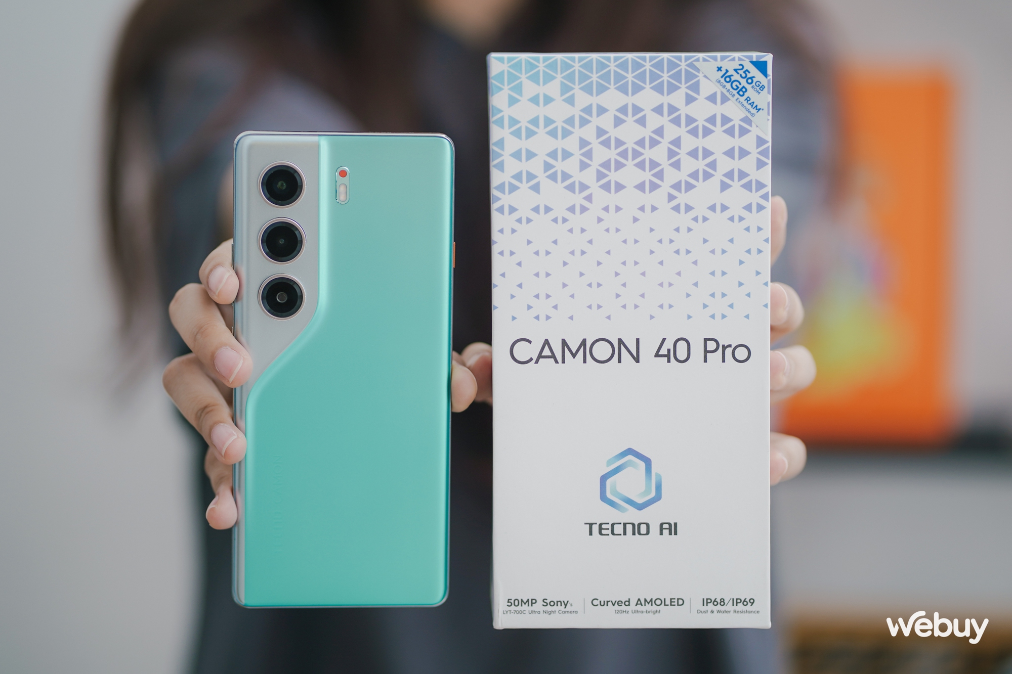 Trên tay điện thoại siêu mỏng nhẹ vừa ra mắt của Tecno: Màn hình cong 2 cạnh viền, pin 5.200mAh, giá tầm trung thôi nhưng đây mới là điểm ăn tiền!- Ảnh 1. Trên tay điện thoại siêu mỏng nhẹ vừa ra mắt của Tecno: Màn hình cong 2 cạnh viền, pin 5.200mAh, giá tầm trung thôi nhưng đây mới là điểm ăn tiền!- Ảnh 1.