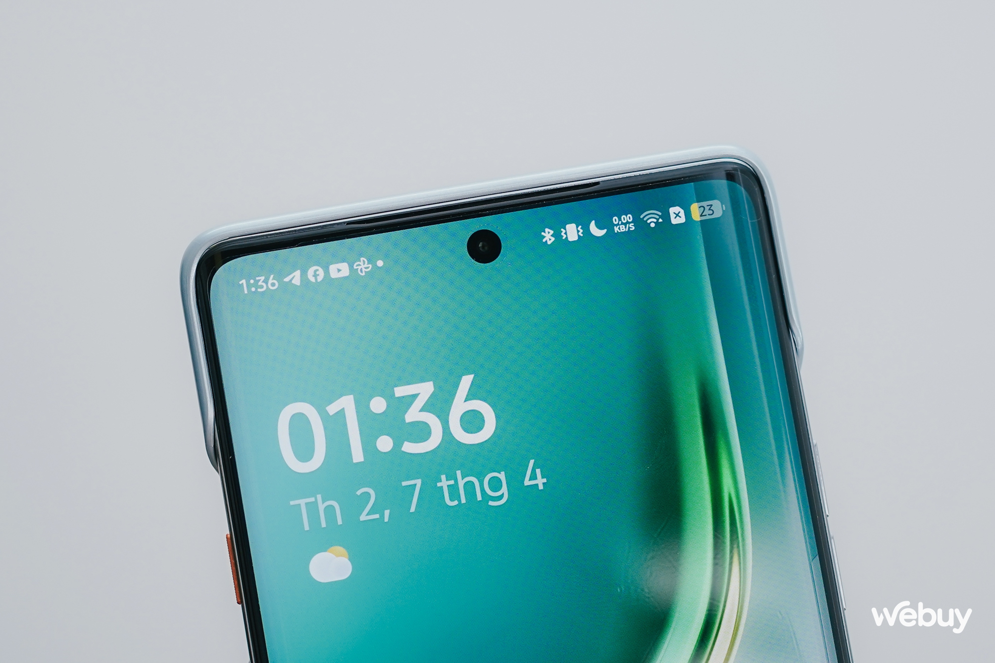 Trên tay điện thoại siêu mỏng nhẹ vừa ra mắt của Tecno: Màn hình cong 2 cạnh viền, pin 5.200mAh, giá tầm trung thôi nhưng đây mới là điểm ăn tiền!- Ảnh 11. Trên tay điện thoại siêu mỏng nhẹ vừa ra mắt của Tecno: Màn hình cong 2 cạnh viền, pin 5.200mAh, giá tầm trung thôi nhưng đây mới là điểm ăn tiền!- Ảnh 11.