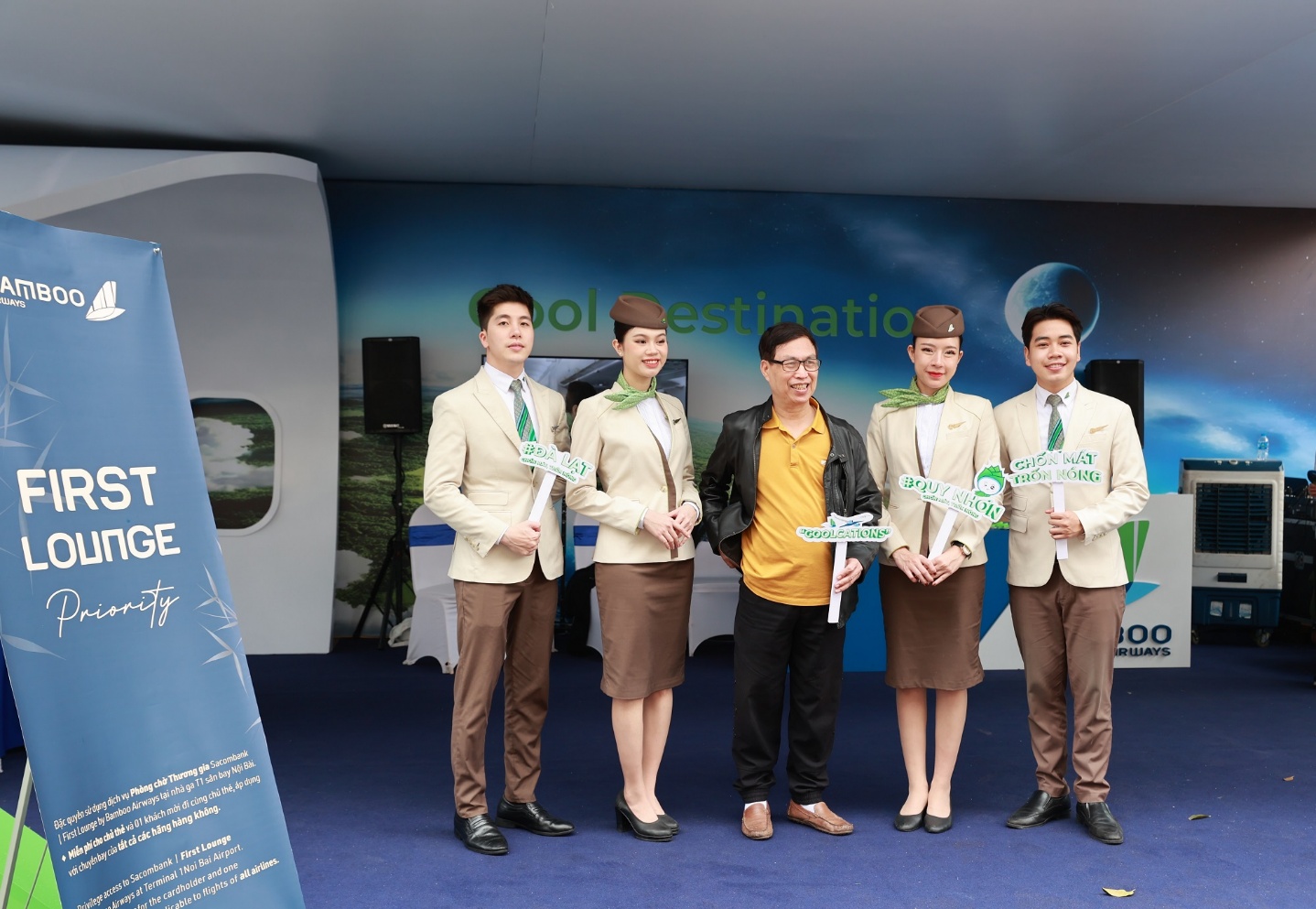 Tấp nập hi88.com lừa đảo khách ghé thăm gian hàng Bamboo Airways tại VITM 2025- Ảnh 6.