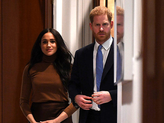 Harry cho rằng việc tước bỏ quyền được bảo vệ an ninh ở Anh nhằm ép anh và Meghan quay trở lại Hoàng gia- Ảnh 1. Harry cho rằng việc tước bỏ quyền được bảo vệ an ninh ở Anh nhằm ép anh và Meghan quay trở lại Hoàng gia- Ảnh 1.