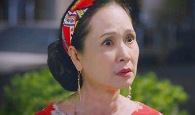 Nữ NSND bị cắt từ vai chính xuống vai phụ còn 10 phút: "Tôi bàng hoàng"- Ảnh 1. Nữ NSND bị cắt từ vai chính xuống vai phụ còn 10 phút: "Tôi bàng hoàng"- Ảnh 1.