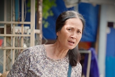 Nữ NSND suýt khóc khi đồng nghiệp khoe giàu, hỏi kém duyên, liền nói thẳng 1 câu rồi đứng lên - Ảnh 1. Nữ NSND suýt khóc khi đồng nghiệp khoe giàu, hỏi kém duyên, liền nói thẳng 1 câu rồi đứng lên - Ảnh 1.