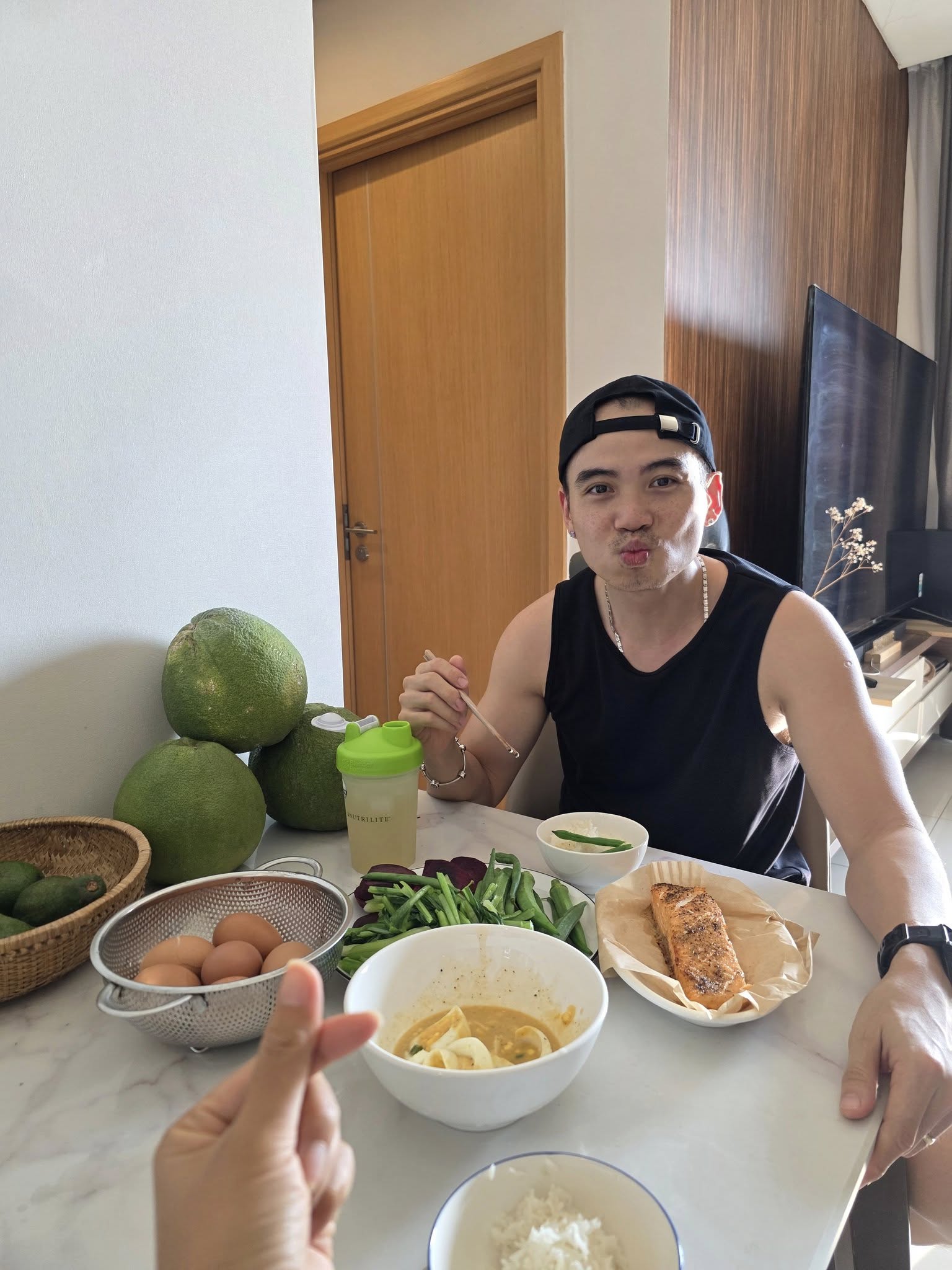 Khám phá bữa ăn chống già chồng thường nấu cho Hoa hậu H'Hen Niê: Toàn những món giàu protein tăng sinh collagen nhanh- Ảnh 2. Khám phá bữa ăn chống già chồng thường nấu cho Hoa hậu H'Hen Niê: Toàn những món giàu protein tăng sinh collagen nhanh- Ảnh 2.