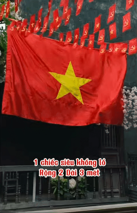 "Cà phê yêu nước" thành trend dịp kỷ niệm 50 năm thống nhất đất nước, nhiều quán chuẩn bị sẵn cờ và trang phục để khách chụp ảnh check-in- Ảnh 25. "Cà phê yêu nước" thành trend dịp kỷ niệm 50 năm thống nhất đất nước, nhiều quán chuẩn bị sẵn cờ và trang phục để khách chụp ảnh check-in- Ảnh 25.