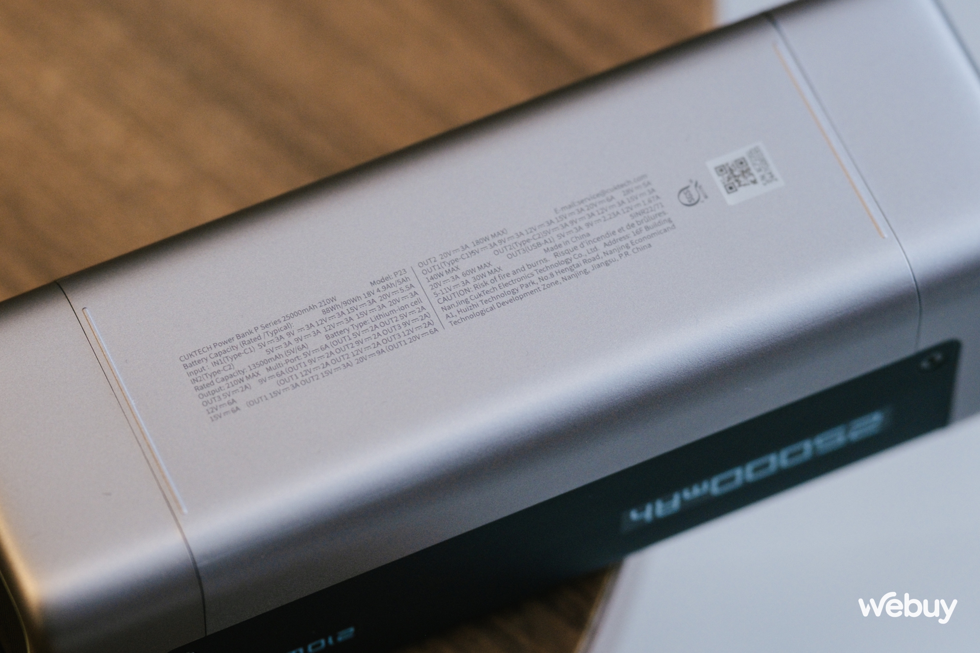 Dùng thử pin dự phòng xịn nhất của Xiaomi: Dung lượng 25.000mAh, công suất 210W, có cả màn hình giám sát, sạc từ đồng hồ tới laptop đều quá ngon lành- Ảnh 15. Dùng thử pin dự phòng xịn nhất của Xiaomi: Dung lượng 25.000mAh, công suất 210W, có cả màn hình giám sát, sạc từ đồng hồ tới laptop đều quá ngon lành- Ảnh 15.