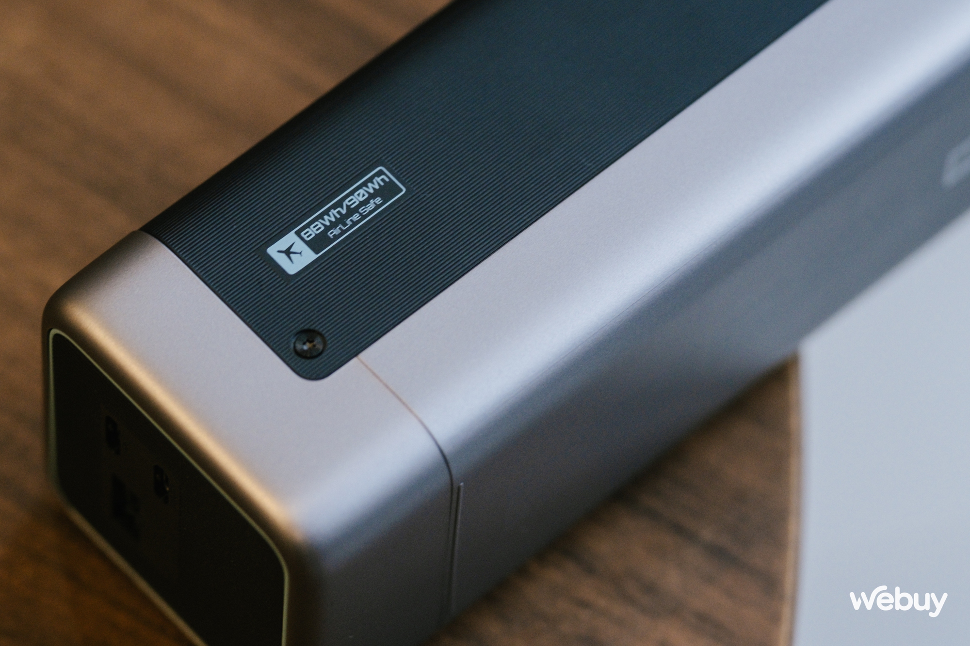 Dùng thử pin dự phòng xịn nhất của Xiaomi: Dung lượng 25.000mAh, công suất 210W, có cả màn hình giám sát, sạc từ đồng hồ tới laptop đều quá ngon lành- Ảnh 17. Dùng thử pin dự phòng xịn nhất của Xiaomi: Dung lượng 25.000mAh, công suất 210W, có cả màn hình giám sát, sạc từ đồng hồ tới laptop đều quá ngon lành- Ảnh 17.