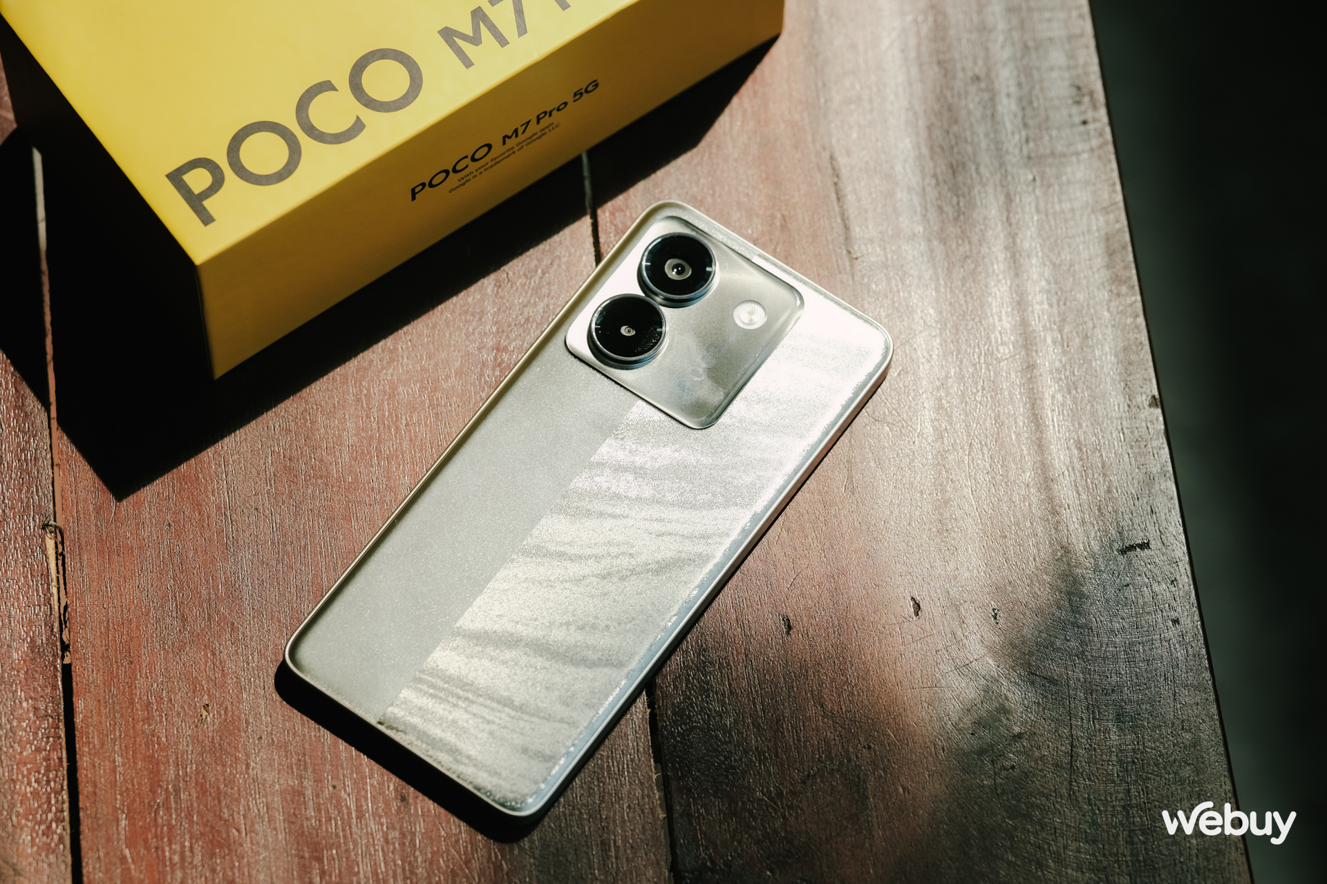 Đã tìm thấy điện thoại 5G rẻ nhất của Xiaomi: Thiết kế đẹp, pin khủng, săn sale giá chỉ hơn 4 triệu nhưng dùng xong mới thấy quen quen!- Ảnh 1. Đã tìm thấy điện thoại 5G rẻ nhất của Xiaomi: Thiết kế đẹp, pin khủng, săn sale giá chỉ hơn 4 triệu nhưng dùng xong mới thấy quen quen!- Ảnh 1.
