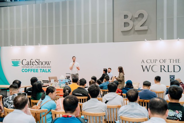 Công nghệ vận hành tinh gọn trình diện tại Cafe Show 2025 từ iPOS.vn và MoMo- Ảnh 1. Công nghệ vận hành tinh gọn trình diện tại Cafe Show 2025 từ iPOS.vn và MoMo- Ảnh 1.