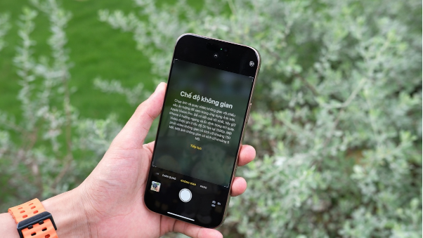 iPhone 16 Pro Max có mấy camera? Zoom xa bao nhiêu?- Ảnh 4. iPhone 16 Pro Max có mấy camera? Zoom xa bao nhiêu?- Ảnh 4.