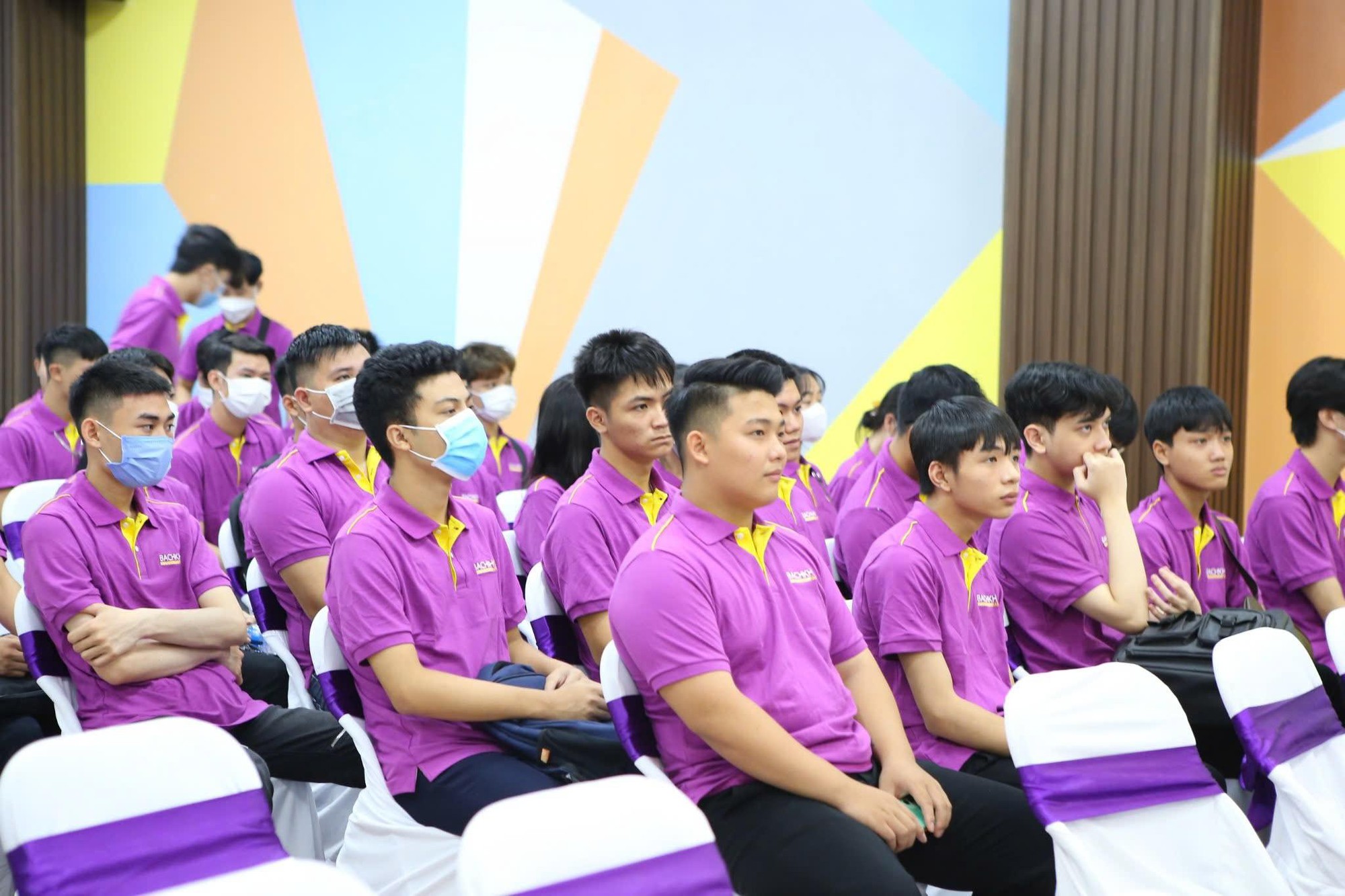 Bachkhoa-Aptech - Bệ phóng trở thành kỹ sư CNTT và chuyên gia AI- Ảnh 3.