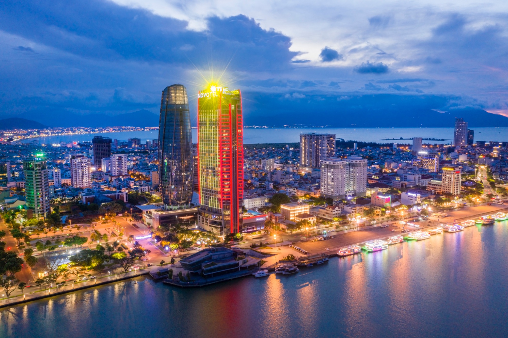 Chơi gì tại Đà Nẵng dịp lễ 30/4 – 1/5?- Ảnh 5. Chơi gì tại Đà Nẵng dịp lễ 30/4 – 1/5?- Ảnh 5.