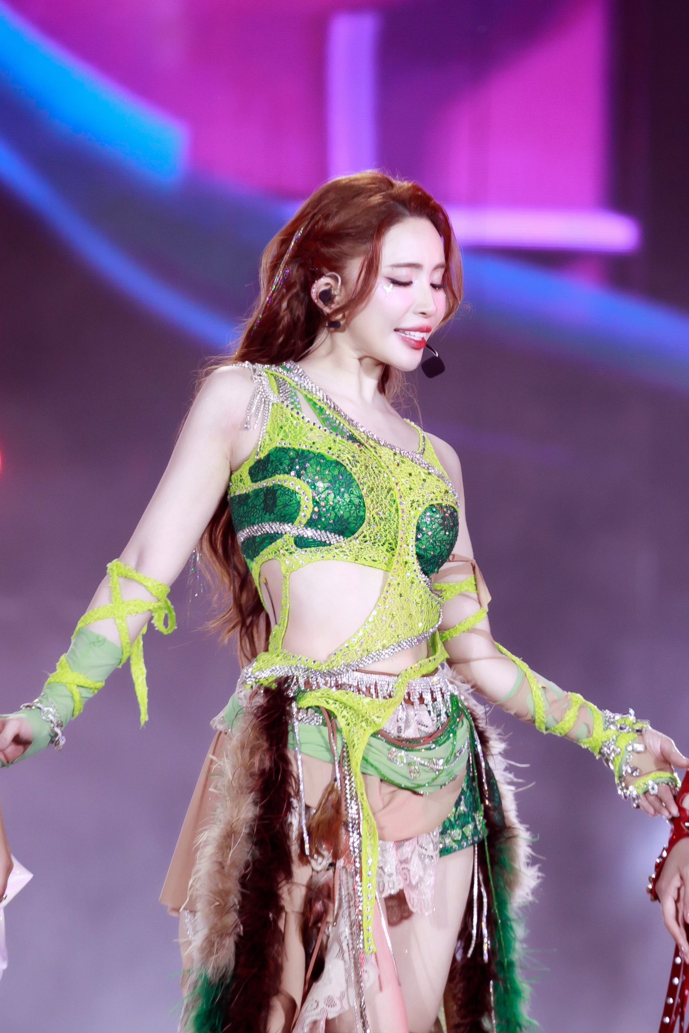 Sao nữ có visual bỏng mắt tại concert Chị đẹp, “vượt mặt” cả Huyền Baby, nhìn ảnh quá khứ nhiều người ngã ngửa không tin là một- Ảnh 3. Sao nữ có visual bỏng mắt tại concert Chị đẹp, “vượt mặt” cả Huyền Baby, nhìn ảnh quá khứ nhiều người ngã ngửa không tin là một- Ảnh 3.