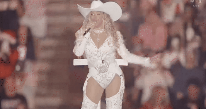 Nữ hoàng nhạc pop ế vé thảm: Tất cả là tại Taylor Swift?- Ảnh 2. Nữ hoàng nhạc pop ế vé thảm: Tất cả là tại Taylor Swift?- Ảnh 2.