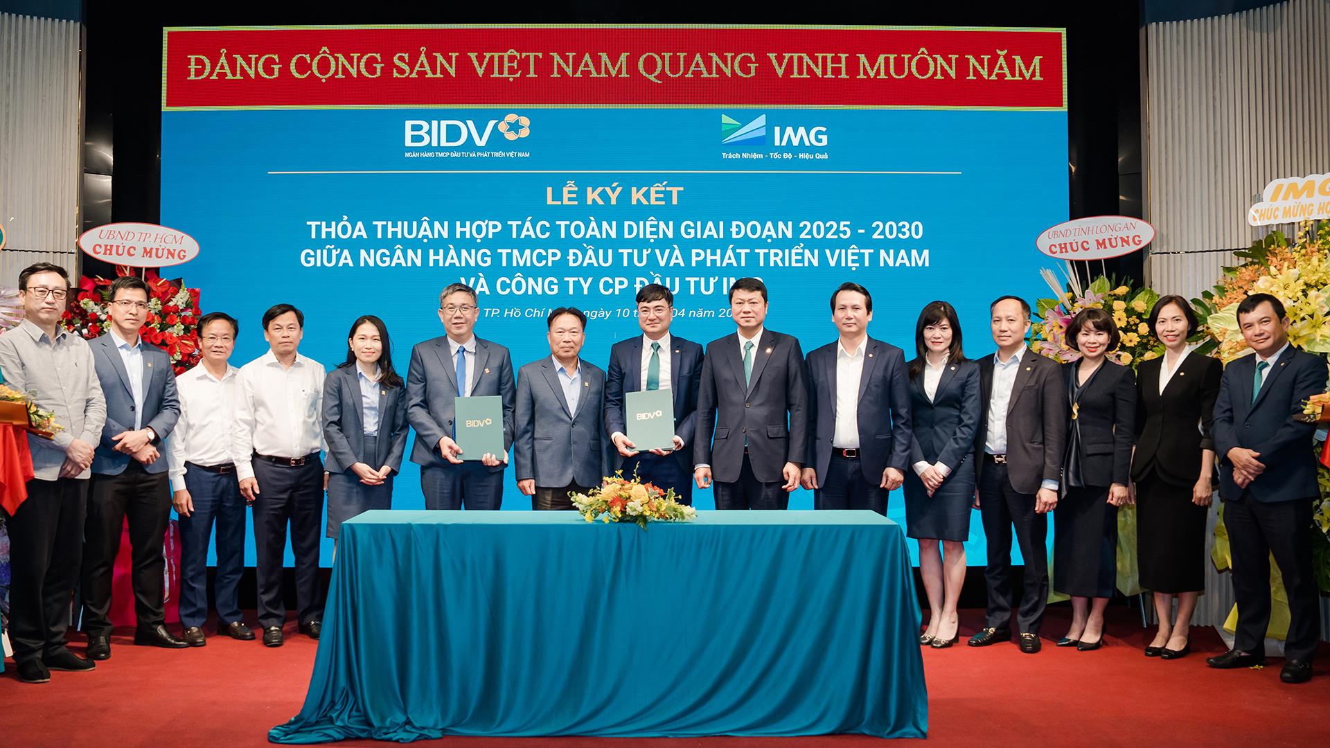 IMG Group và BIDV thiết lập hợp tác chiến lược toàn diện giai đoạn 2025–2030- Ảnh 1. IMG Group và BIDV thiết lập hợp tác chiến lược toàn diện giai đoạn 2025–2030- Ảnh 1.