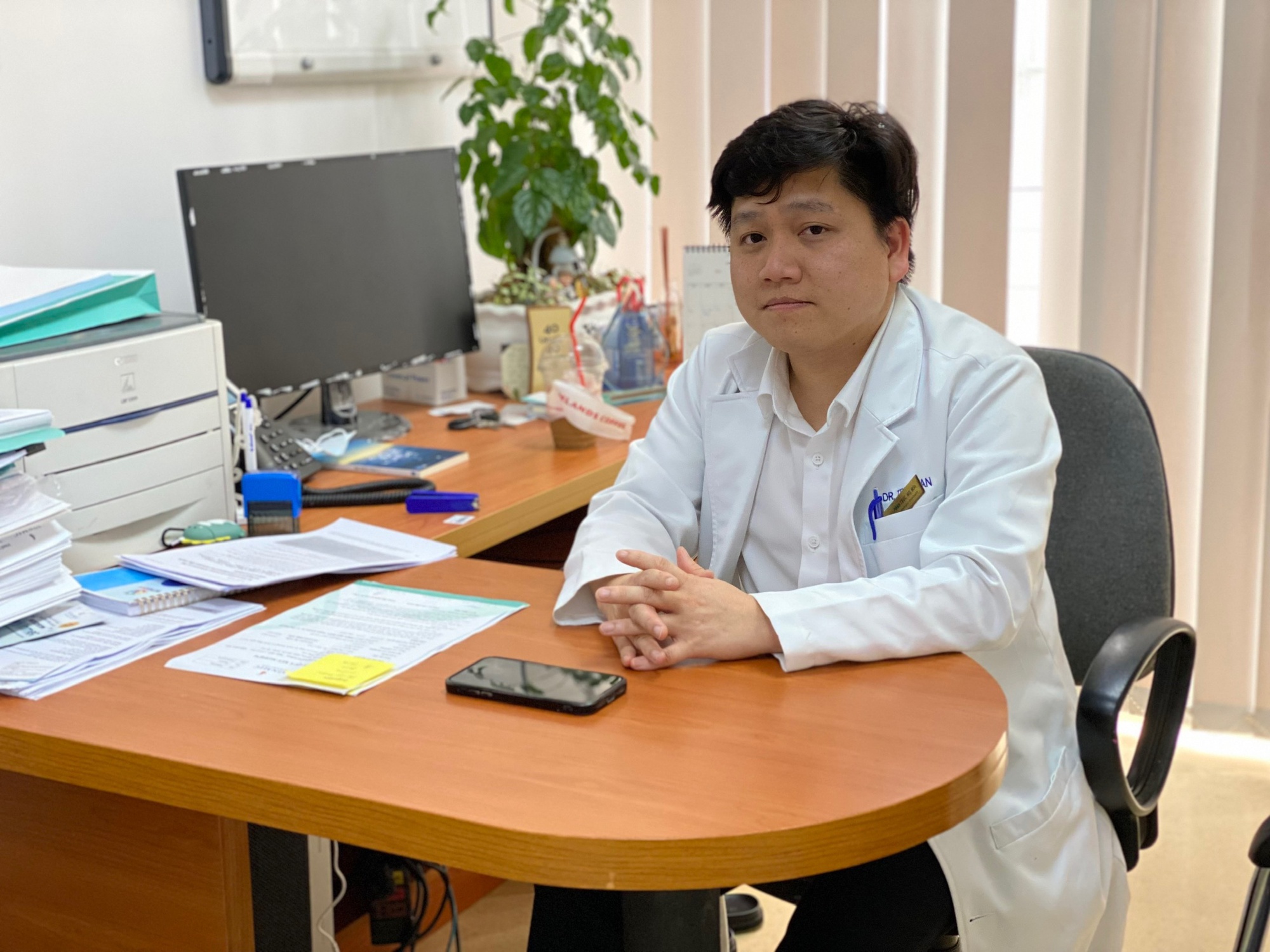 Không thể đông máu, không thể truyền thuốc, không thể giải thích: Ca bệnh khiến bác sĩ cũng "khó chịu vô cùng", 3 năm sau nguyên nhân được hé lộ- Ảnh 1. Không thể đông máu, không thể truyền thuốc, không thể giải thích: Ca bệnh khiến bác sĩ cũng "khó chịu vô cùng", 3 năm sau nguyên nhân được hé lộ- Ảnh 1.
