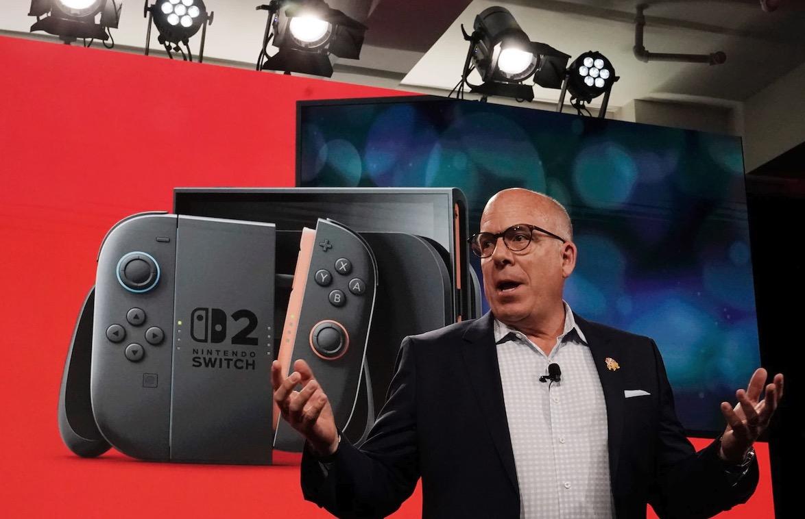 Không đủ tiền mua Switch 2? Nintendo bảo vậy cứ mua Switch đời cũ đi- Ảnh 1.