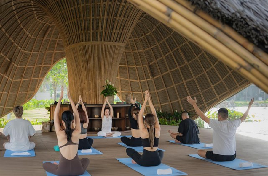 Chọn sống yên tại Quy Nhơn - chạm vào thiên nhiên nguyên bản- Ảnh 1. Chọn sống yên tại Quy Nhơn - chạm vào thiên nhiên nguyên bản- Ảnh 1.