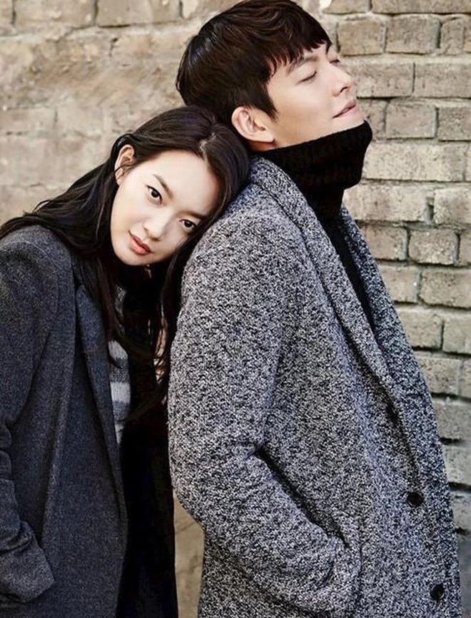 Shin Min Ah 15 năm "không già đi" khiến fan "phát sốt", buổi sáng không bao giờ quên làm việc này bảo sao cứ trẻ mãi- Ảnh 3. Shin Min Ah 15 năm "không già đi" khiến fan "phát sốt", buổi sáng không bao giờ quên làm việc này bảo sao cứ trẻ mãi- Ảnh 3.