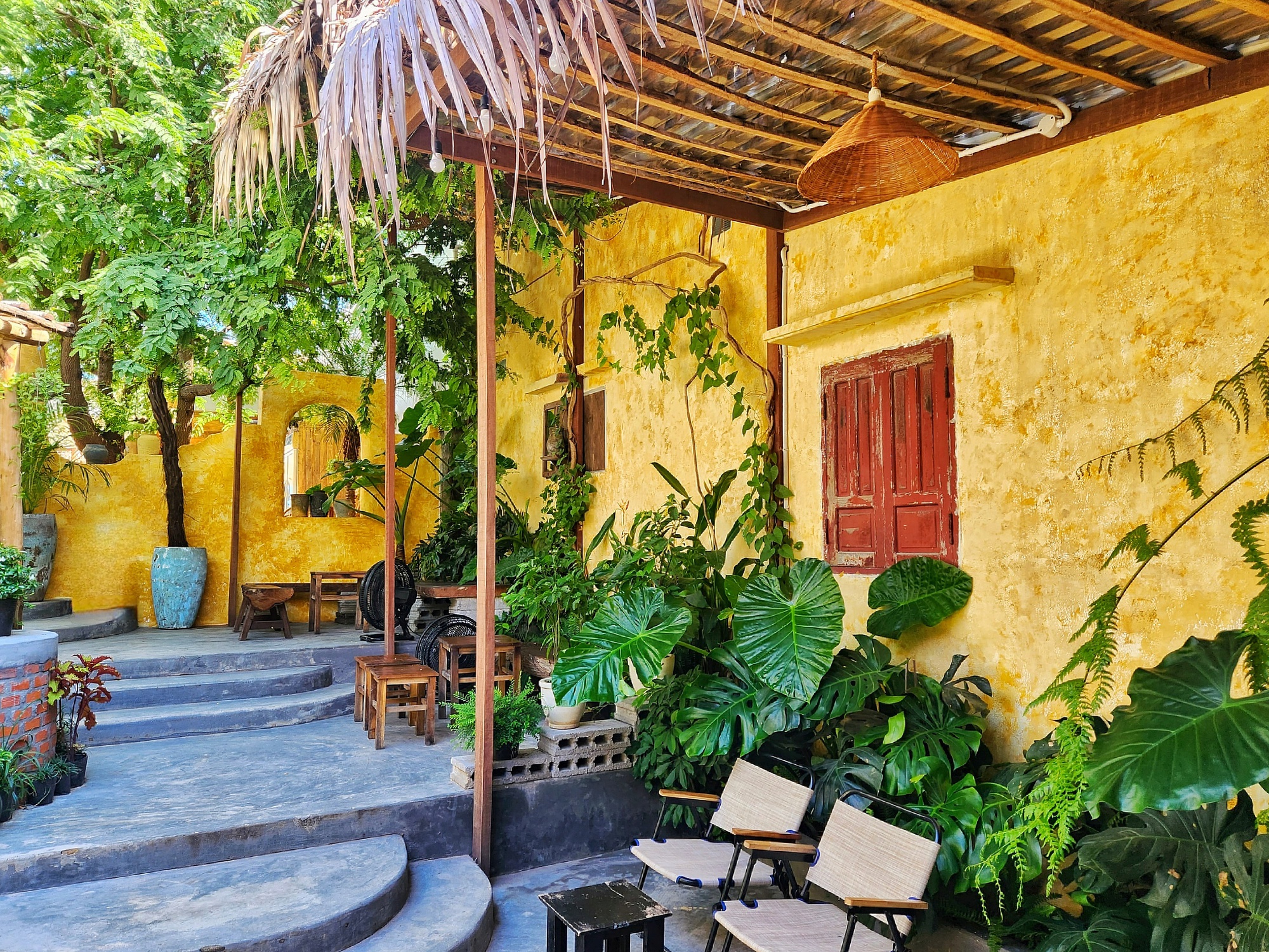 Vợ chồng trẻ từ bỏ lương cố định, rời phố về Phan Thiết: Sống chậm bên biển, tự quản lý tài chính, vất vả nhưng đáng- Ảnh 8. Vợ chồng trẻ từ bỏ lương cố định, rời phố về Phan Thiết: Sống chậm bên biển, tự quản lý tài chính, vất vả nhưng đáng- Ảnh 8.
