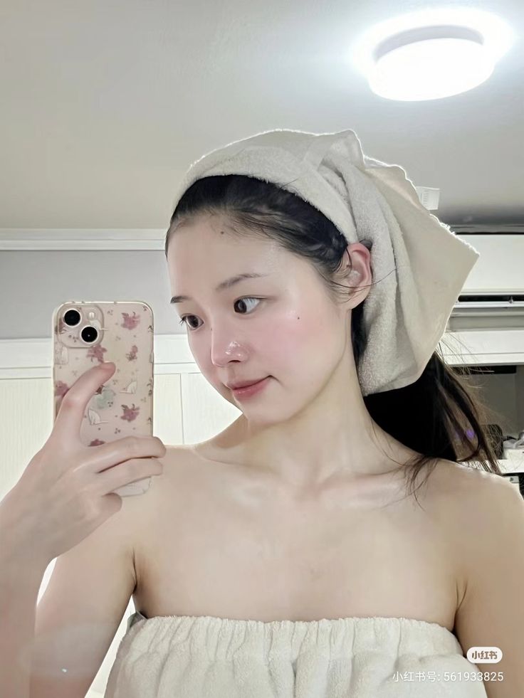 5 cách nạp collagen tự nhiên giúp da căng bóng mà không cần đụng "dao kéo"- Ảnh 1. 5 cách nạp collagen tự nhiên giúp da căng bóng mà không cần đụng "dao kéo"- Ảnh 1.
