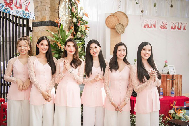 C&ocirc; d&acirc;u Vbiz được tặng 13 c&acirc;y v&agrave;ng hồi m&ocirc;n, t&iacute;nh số l&atilde;i chỉ sau 4 năm cưới m&agrave; cho&aacute;ng v&aacute;ng- Ảnh 4.