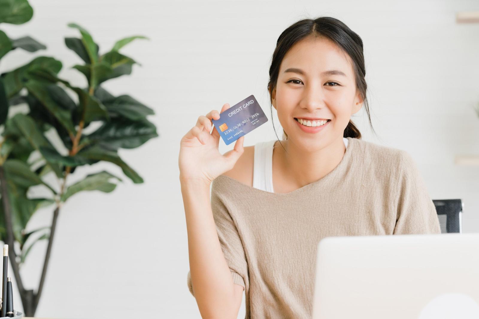 Giải mã phong cách tài chính Gen Z: Từ xu hướng đến bí quyết làm chủ thẻ tín dụng- Ảnh 1. Giải mã phong cách tài chính Gen Z: Từ xu hướng đến bí quyết làm chủ thẻ tín dụng- Ảnh 1.