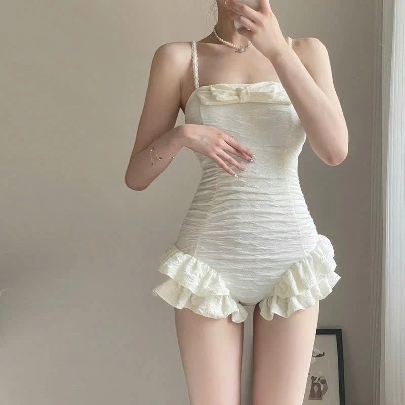7 mẫu bikini "đốt cháy" mùa hè, slay thì thôi nhé!- Ảnh 6. 7 mẫu bikini "đốt cháy" mùa hè, slay thì thôi nhé!- Ảnh 6.