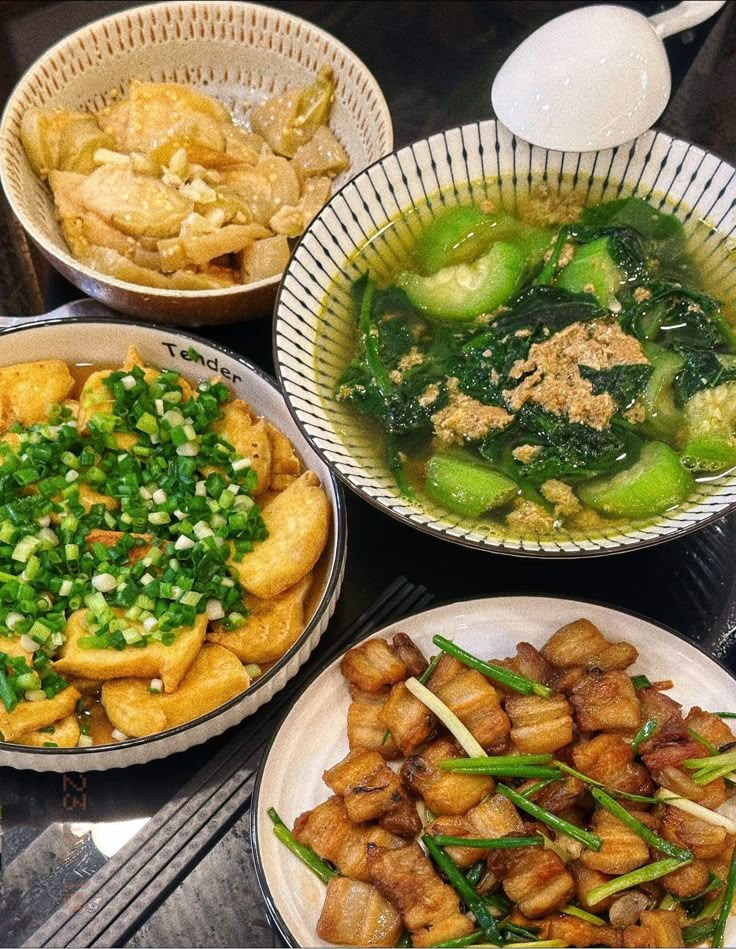 Loại rau tuy ngon nhưng chuyên gia Mỹ cảnh báo chứa nhiều thuốc trừ sâu bậc nhất: Cẩn trọng khi dùng để bảo vệ sức khỏe gia đình- Ảnh 1. Loại rau tuy ngon nhưng chuyên gia Mỹ cảnh báo chứa nhiều thuốc trừ sâu bậc nhất: Cẩn trọng khi dùng để bảo vệ sức khỏe gia đình- Ảnh 1.