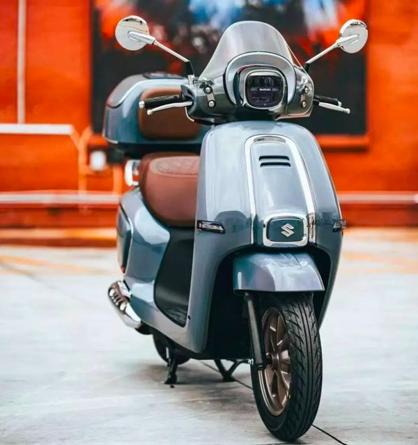 Suzuki US125: Chiếc xe tay ga cổ điển hoàn toàn mới của nhà Suzuki, dù hấp dẫn nhưng chưa trọn vẹn!- Ảnh 3. Suzuki US125: Chiếc xe tay ga cổ điển hoàn toàn mới của nhà Suzuki, dù hấp dẫn nhưng chưa trọn vẹn!- Ảnh 3.