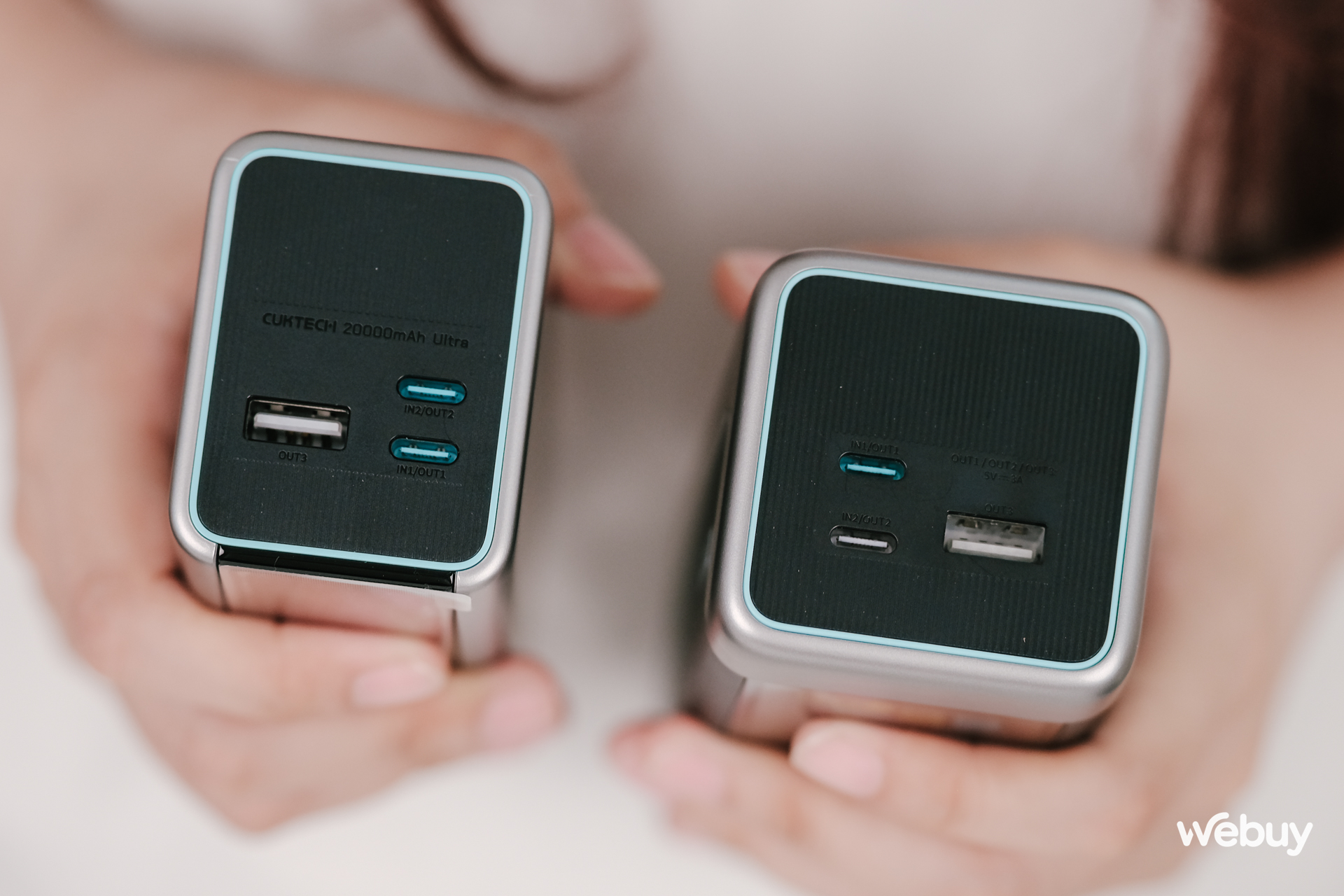 Cầm 1,5 triệu đồng đi mua pin dự phòng xịn nhất của Xiaomi: Dung lượng 20.000mAh, công suất 210W, có chế độ "quái thú" sạc siêu nhanh không hãng nào có- Ảnh 11. Cầm 1,5 triệu đồng đi mua pin dự phòng xịn nhất của Xiaomi: Dung lượng 20.000mAh, công suất 210W, có chế độ "quái thú" sạc siêu nhanh không hãng nào có- Ảnh 11.