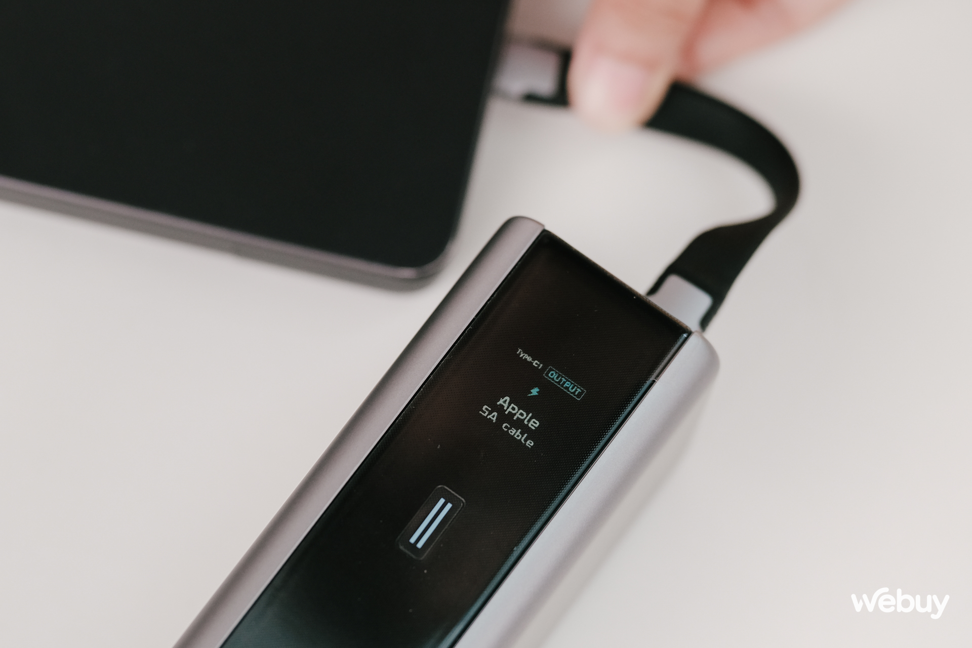 Cầm 1,5 triệu đồng đi mua pin dự phòng xịn nhất của Xiaomi: Dung lượng 20.000mAh, công suất 210W, có chế độ "quái thú" sạc siêu nhanh không hãng nào có- Ảnh 7. Cầm 1,5 triệu đồng đi mua pin dự phòng xịn nhất của Xiaomi: Dung lượng 20.000mAh, công suất 210W, có chế độ "quái thú" sạc siêu nhanh không hãng nào có- Ảnh 7.
