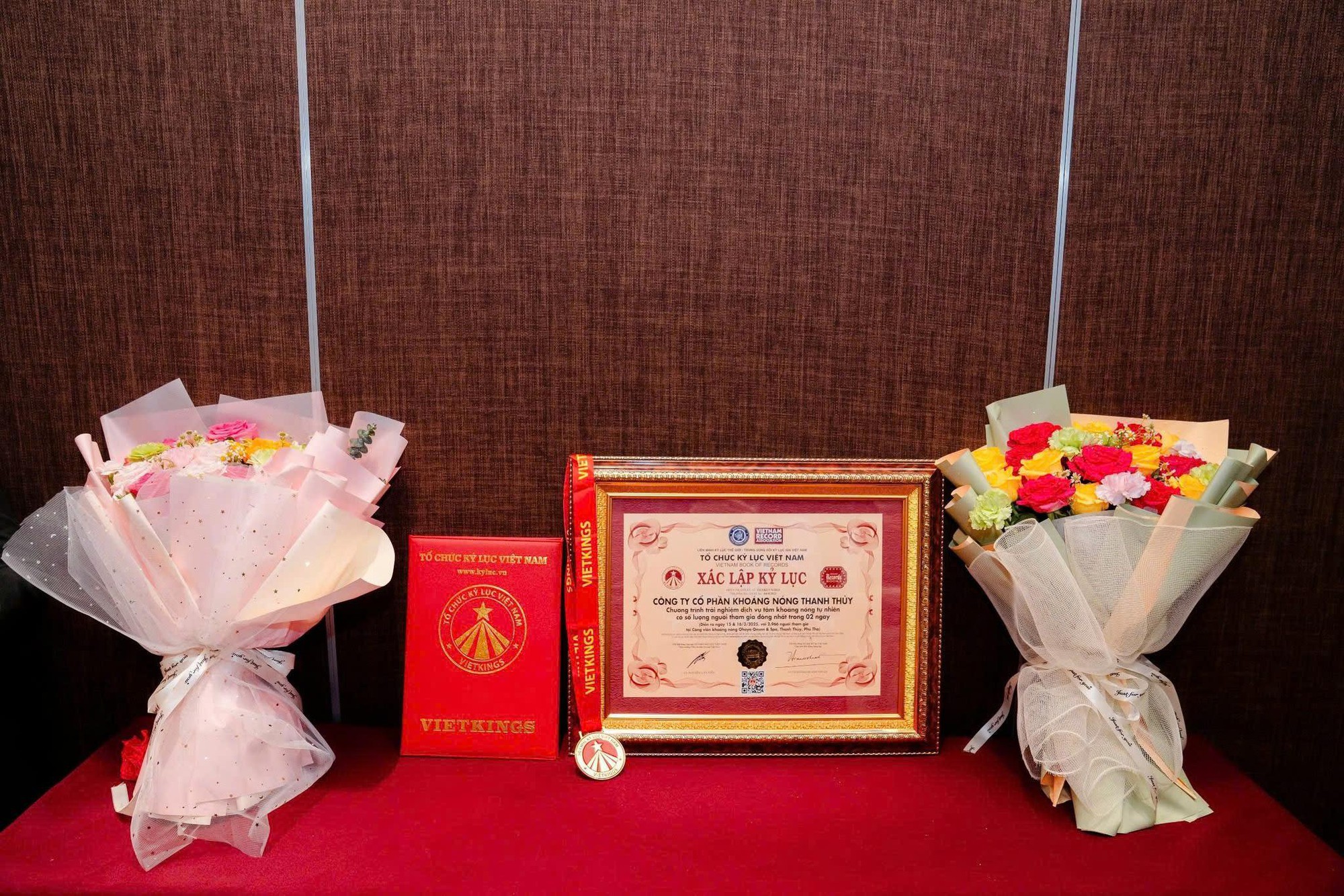 9x “chơi lớn” đầu tư 3 căn biệt thự khoáng nóng để nghỉ hưu sớm- Ảnh 2. 9x “chơi lớn” đầu tư 3 căn biệt thự khoáng nóng để nghỉ hưu sớm- Ảnh 2.