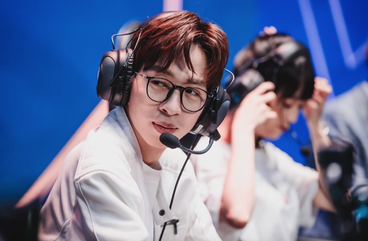 Lời xin lỗi ngày càng mất giá ở showbiz Việt!- Ảnh 3. Lời xin lỗi ngày càng mất giá ở showbiz Việt!- Ảnh 3.