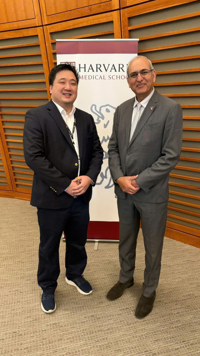 Bác sĩ Trần Nguyên Giáp theo học chương trình lãnh đạo phẫu thuật tại Harvard- Ảnh 1. Bác sĩ Trần Nguyên Giáp theo học chương trình lãnh đạo phẫu thuật tại Harvard- Ảnh 1.